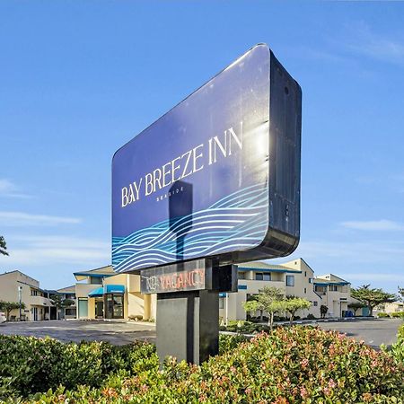 Bay Breeze Inn Сийсайд Екстериор снимка