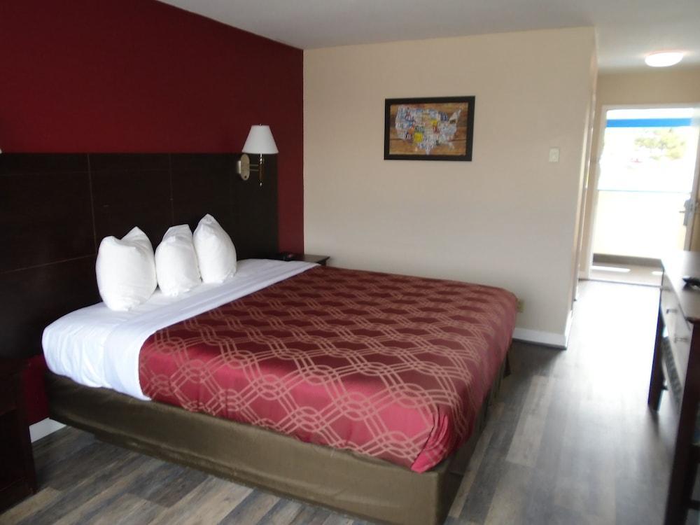Bay Breeze Inn Сийсайд Екстериор снимка