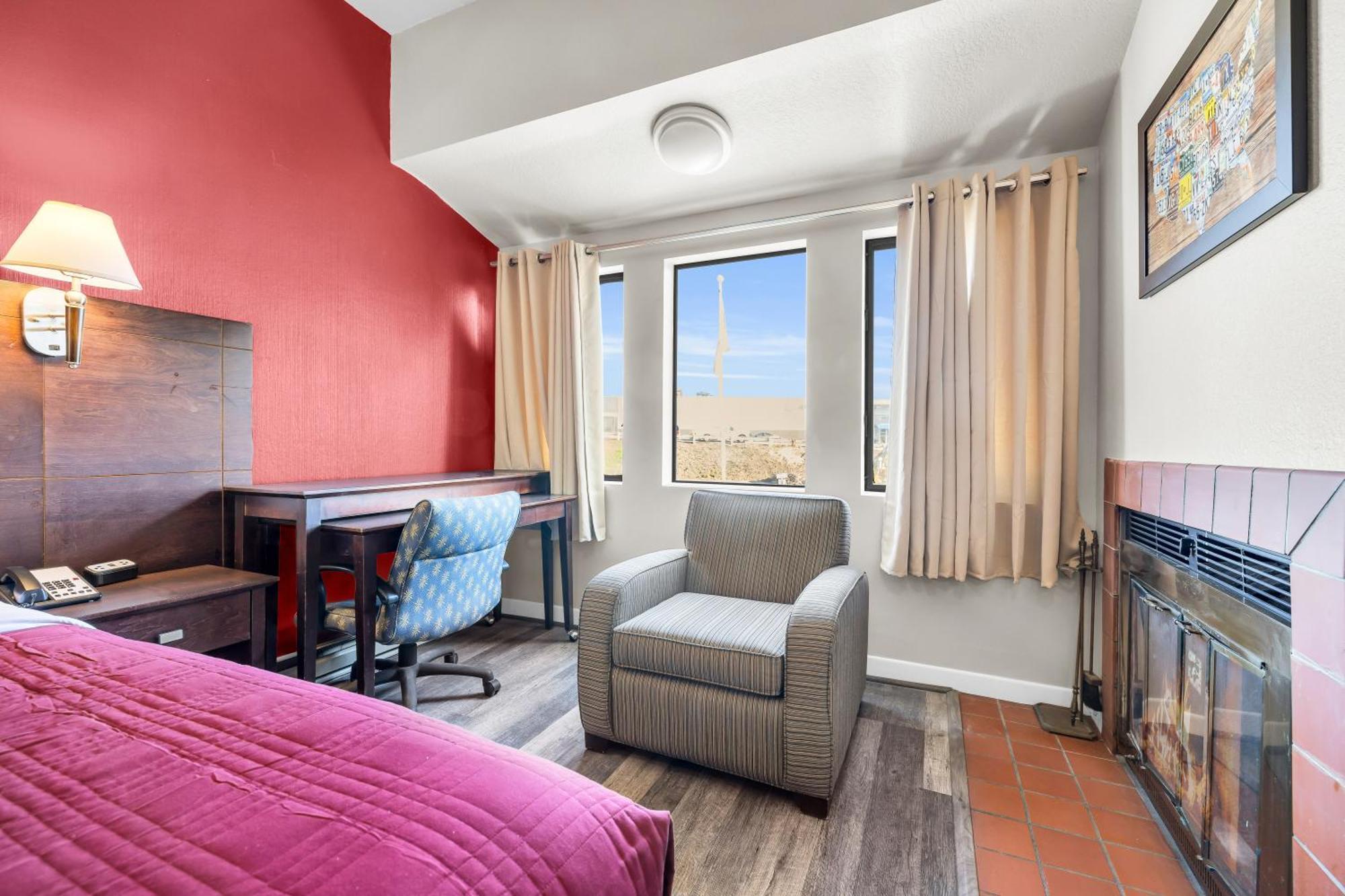 Bay Breeze Inn Сийсайд Екстериор снимка